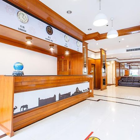 Hotel Fa Dragon Chiang Mai Esterno foto
